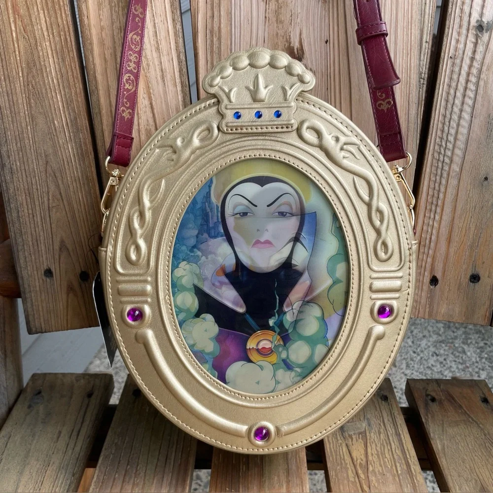 Disney Snow White Magic Mirror Crossbody Purse - 3-Way Lenticular Effect - Picture 11 of 16